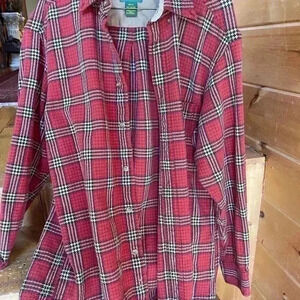 Cabela’s men’s flannel shirt.